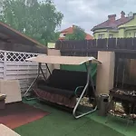 公寓 сдам посуточно дом со сруба с беседкой в элитном районе совиньон *